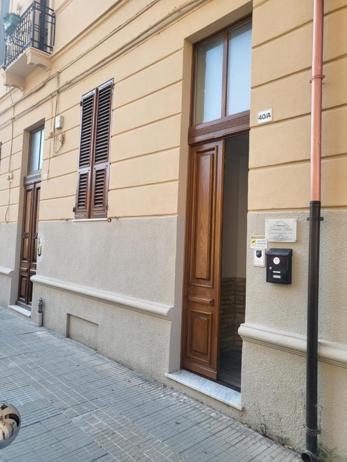 Deledda Home Cagliari Exterior photo